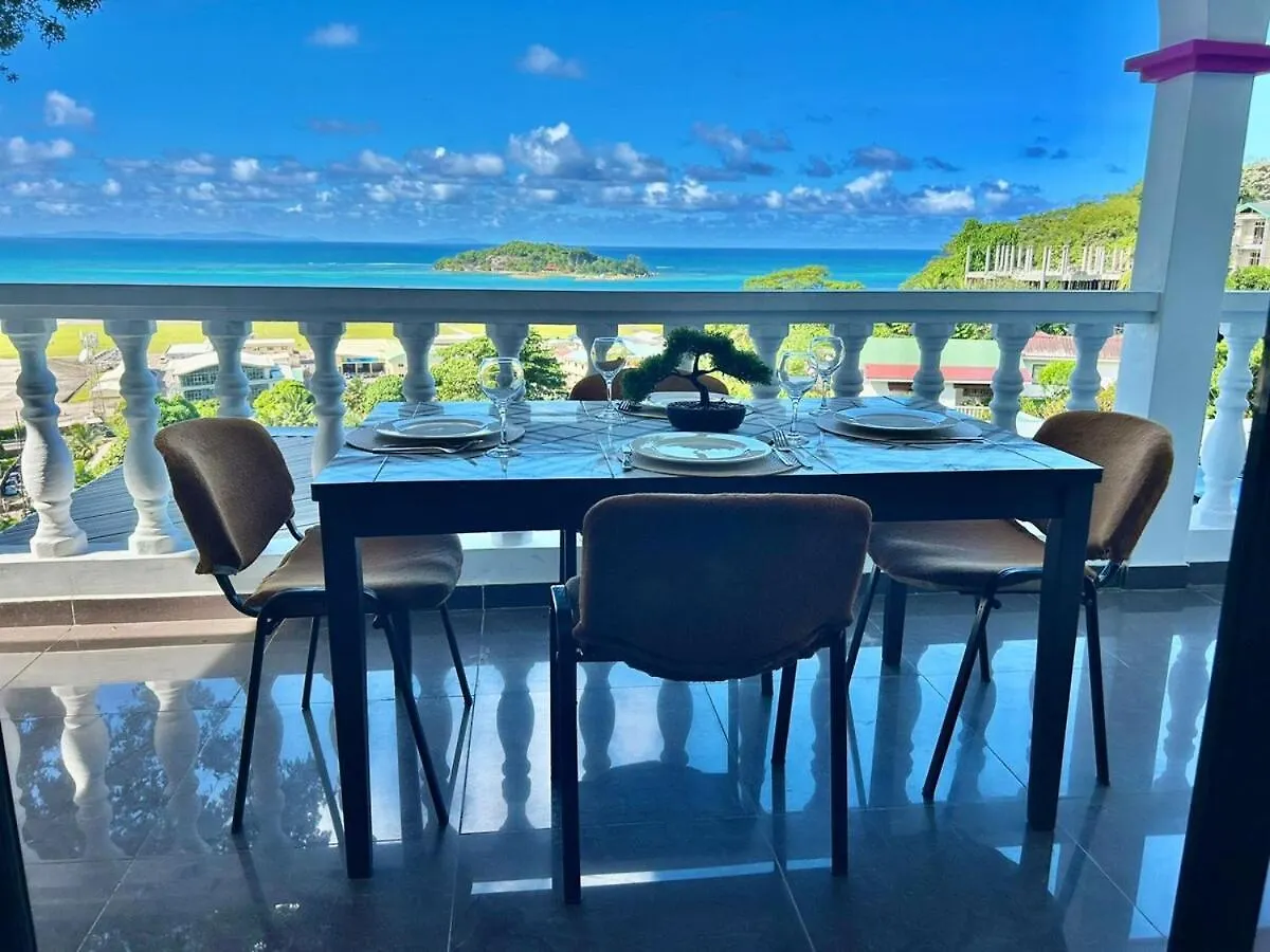 Villea Frangipani Top Floor 2 Bedroom Apartment Mahe Island