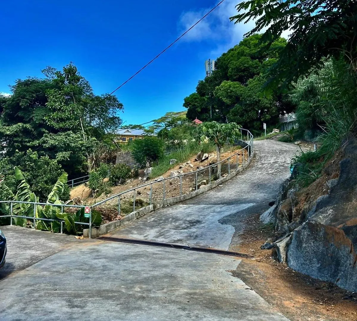 Villea Frangipani Top Floor 2 Bedroom Apartment Mahe Island 0*,  Seychelles